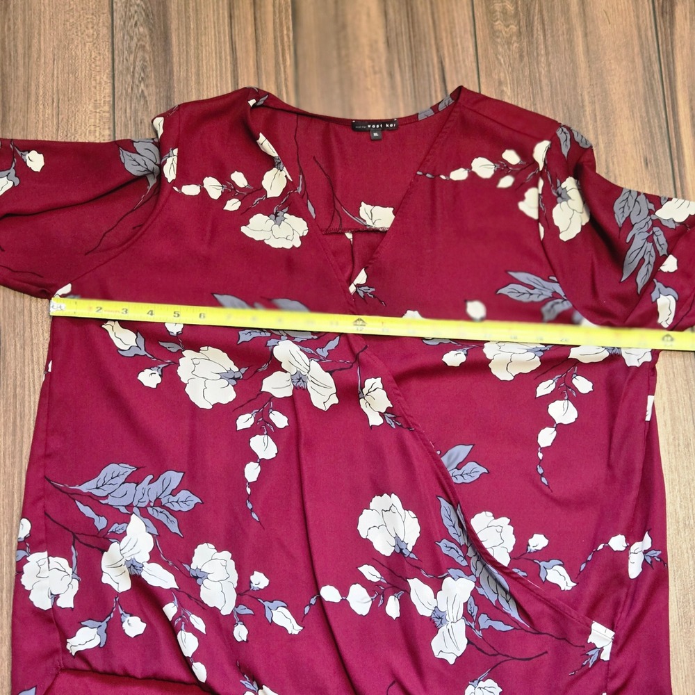 West Kei Burgundy Floral Wrap Style Blouse Top Plus Size XL - Picture 9 of 9